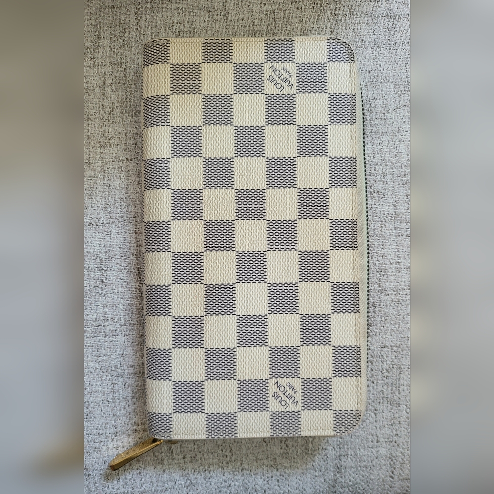 LOUIS VUITTON DAMIER AZUR ORGANIZER WALLET. GREAT, CLEAN CONDITION!💥💥